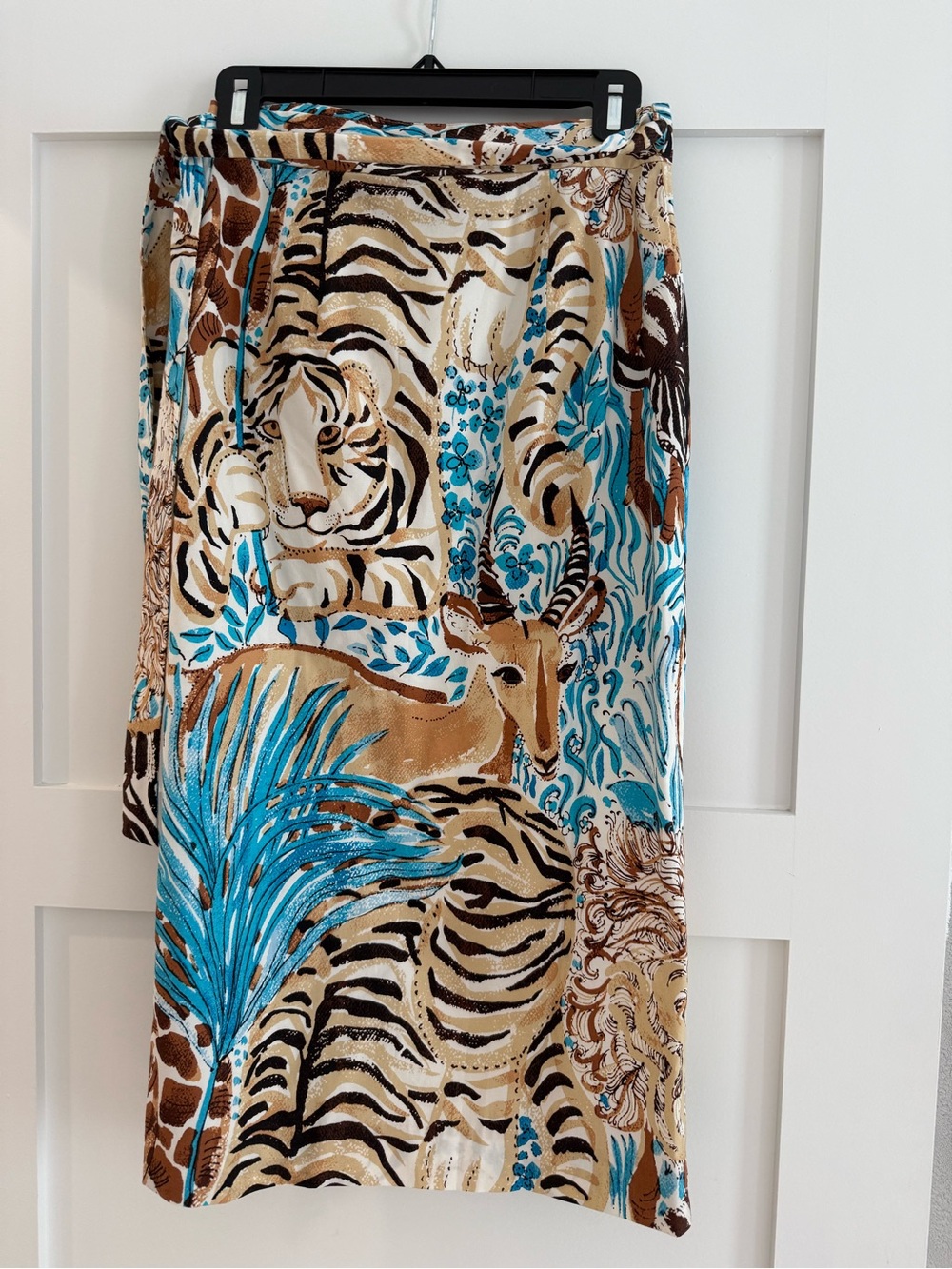 Lilly Pulitzer Dustin Midi Skirt. Size XS - Picture 7 of 11